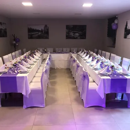 Hotel Laguna & Restaurant